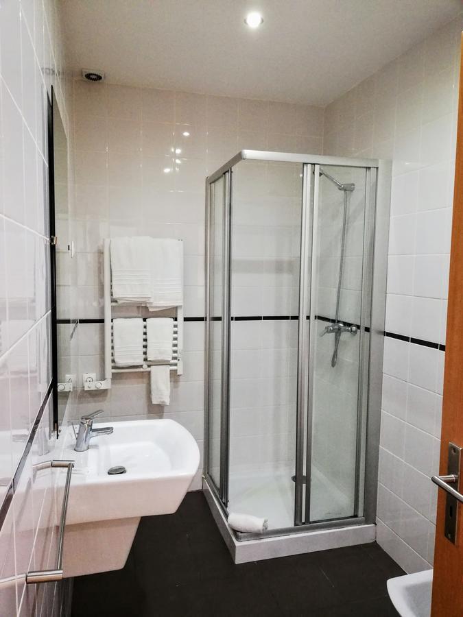 Apartamentos Internacional Coimbra Bagian luar foto