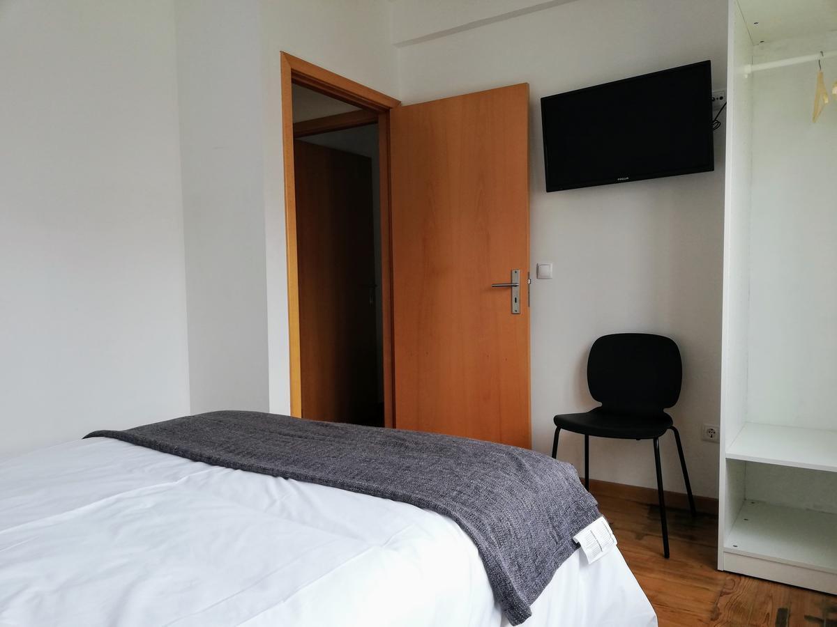 Apartamentos Internacional Coimbra Bagian luar foto